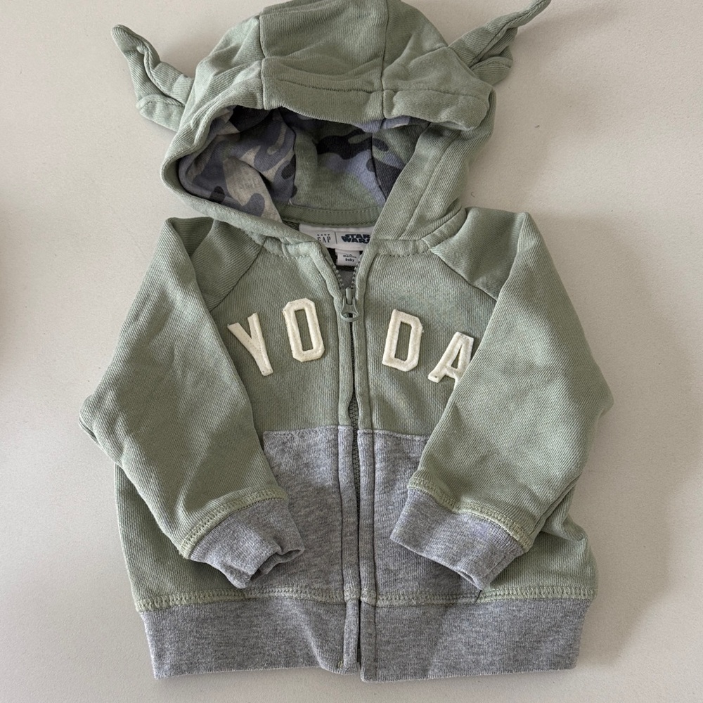 GAP Baby Yoda Hoodie - Sage and Heather Gray 3-6